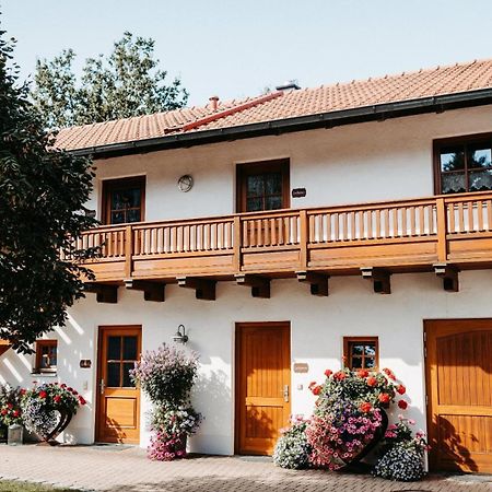 Ferienwohnung Stuiber Haarbach ภายนอก รูปภาพ